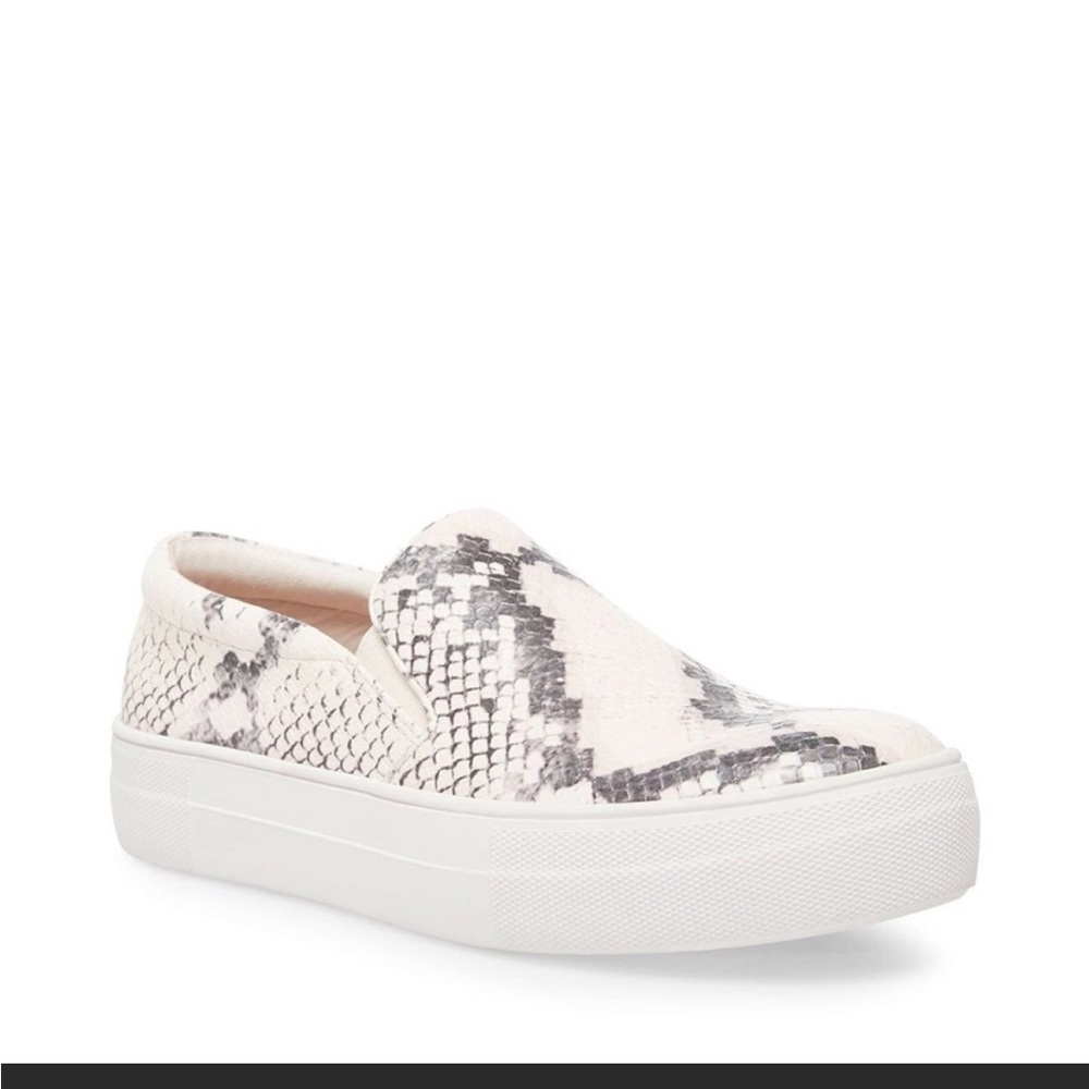 Steve Madden Gills platform loafer